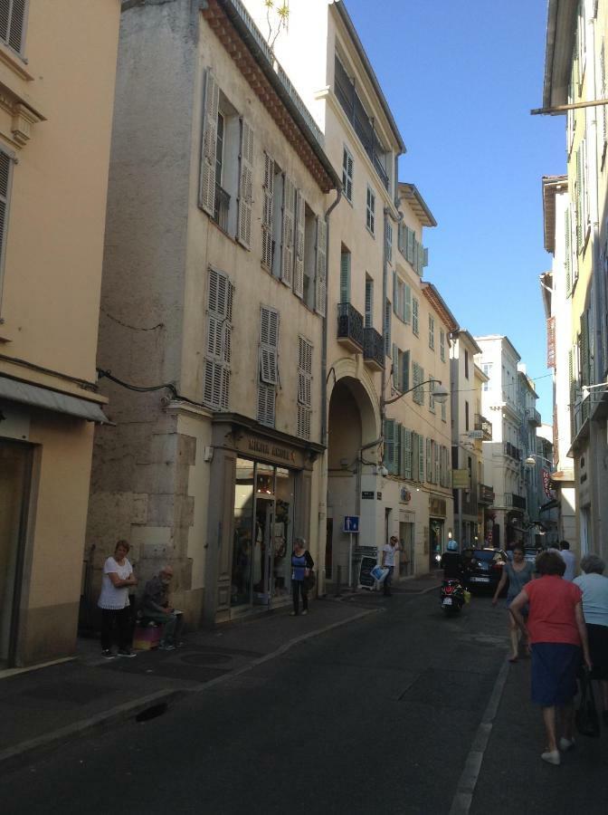 Vieille Ville 1 - Luca'S Apartment, 1 Bedroom, Max 2 Adults And 2 Kids Αντίμπ Εξωτερικό φωτογραφία