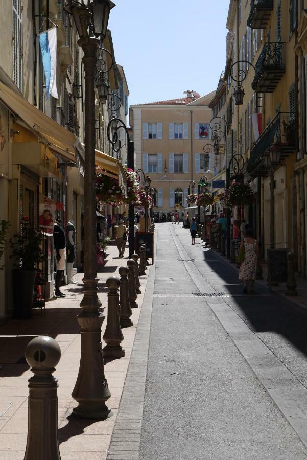 Vieille Ville 1 - Luca'S Apartment, 1 Bedroom, Max 2 Adults And 2 Kids Αντίμπ Εξωτερικό φωτογραφία