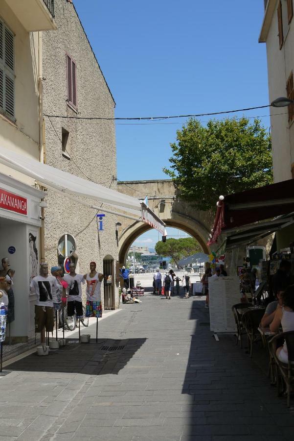 Vieille Ville 1 - Luca'S Apartment, 1 Bedroom, Max 2 Adults And 2 Kids Αντίμπ Εξωτερικό φωτογραφία