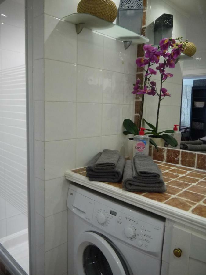 Vieille Ville 1 - Luca'S Apartment, 1 Bedroom, Max 2 Adults And 2 Kids Αντίμπ Εξωτερικό φωτογραφία