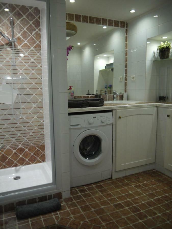 Vieille Ville 1 - Luca'S Apartment, 1 Bedroom, Max 2 Adults And 2 Kids Αντίμπ Εξωτερικό φωτογραφία